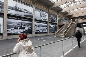 PHOTOGRAPHIES, EXPOSITION ' TITANIC, RETOUR A CHERBOURG ', CITE DE LA MER, GARE MARITIME TRANSATLANTIQUE, CHERBOURG-OCTEVILLE, MANCHE (50), FRANCE 