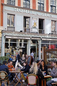 CAFE BRASSERIE 'LE MOULIN D'OR, MOREL ET FILS', LINGERIE BONNETERIE FONDEE EN 1813, LILLE, NORD (59), FRANCE 