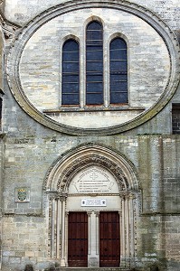 FACADE DE LA CHAPELLE ROYALE DE SAINT-FRAMBOURG, ANCIENNE EGLISE CONSACREE A SAINT-FRAIMBAULT REHABILITEE EN SALLE DE CONCERT, PROPRIETE DE LA FONDATION CZIFFRA, SENLIS, OISE (60), FRANCE 