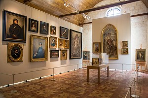 SALLE THOMAS COUTURE (1815-1879) INSTALLEE DANS LA CHAPELLE DU CHANCELIER GUERIN, MUSEE D'ART ET D'ARCHEOLOGIE DE LA VILLE AMENAGE DANS L'ANCIEN PALAIS EPISCOPAL, SENLIS, OISE (60), FRANCE 