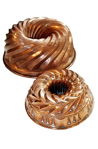 MOULES A KOUGELHOPF ALSACIEN, BASTIAN ET FILS, EXPERTS EN ANTIQUITES ET OBJETS D'ART, ACHAT VENTE EXPERTISE FAIENCES, PORCELAINES, MOBILIER ET BIBELOTS 18EME ET 19EME SIECLE, STRASBOURG, BAS RHIN (67), ALSACE, FRANCE, EUROPE 