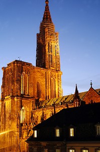 CATHEDRALE DE STRASBOURG ET LYCEE FUSTEL DE COLONGES, STRASBOURG, BAS-RHIN (67), ALSACE, FRANCE 