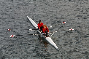 AVIRON SUR L'ILL, STRASBOURG, BAS-RHIN (67), ALSACE, FRANCE 