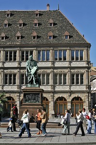 PLACE GUTEMBERG ET CHAMBRE DE COMMERCE, STRASBOURG, BAS-RHIN (67), ALSACE, FRANCE 