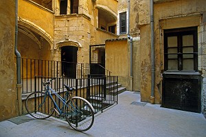 TRABOULES, QUARTIER SAINT JEAN, VIEUX LYON, RHONE (69), FRANCE 