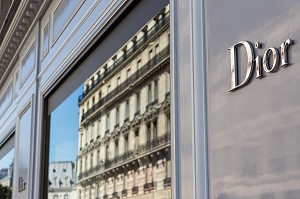 MAGASIN DIOR, AVENUE MONTAIGNE, 8EME ARRONDISSEMENT, PARIS, FRANCE 