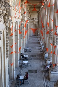 EXPOSITION DYNAMO, AUTOUR DES NOTIONS DE VISION ET D'ESPACE, DE LUMIERE ET DE MOUVEMENT DANS L'ART, GRAND PALAIS, PARIS, FRANCE 