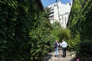ENTREE DU MUSEE DU MONTPARNASSE, RUE DU MAINE, CE MUSEE RETRACE L'HISTOIRE DU QUARTIER MONTPARNASSE, PARIS (75), FRANCE 