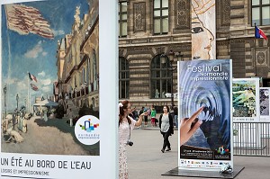 FESTIVAL NORMANDIE IMPRESSIONNISTE, ESPLANADE DEVANT LE MUSEE DU LOUVRE, RUE DE RIVOLI, UN ETE AU BORD DE L'EAU, PARIS (75), FRANCE 