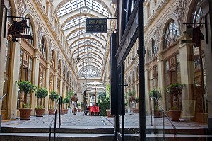 PASSAGE COUVERT DE LA GALERIE VIVIENNE QUI VA DE LA RUE DES PETITS CHAMPS A LA RUE VIVIENNE, PARIS (75), FRANCE 