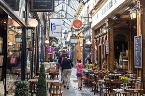 PASSAGE DES PANORAMAS, GALERIE COUVERTE, SITUEE ENTRE LA RUE SAINT-MARC ET LE BOULEVARD MONTMARTRE, PARIS (75), FRANCE 