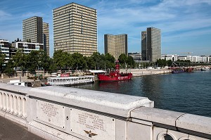 PONT DE TOLBIAC, BIBLIOTHEQUE NATIONALE DE FRANCE  FRANCOIS MITTERRAND, BNF 