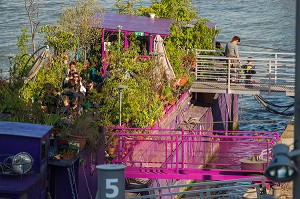 BATOFAR ET PENICHE EL ALAMEIN, BERGE DE LA SEINE, PORT DE LA GARE, 13EME ARRONDISSEMENT, PARIS, FRANCE 