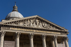 LE PANTHEON, SITUE PLACE DU PANTHEON SUR LA MONTAGNE SAINTE-GENEVIEVE, AU COEUR DU QUARTIER LATIN. IL A POUR VOCATION D'HONORER DES PERSONNALITES ILLUSTRES AYANT MARQUE L'HISTOIRE DE FRANCE, 5EME ARRONDISSEMENT, PARIS (75), FRANCE 
