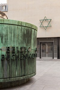 LE MEMORIAL DE LA SHOAH EST UN MUSEE CONSACRE A L'HISTOIRE DU GENOCIDE JUIF DURANT LA SECONDE GUERRE MONDIALE, 4EME ARRONDISSEMENT, PARIS (75), ILE-DE-FRANCE, FRANCE 