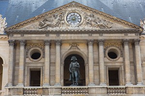 HOTEL NATIONAL DES INVALIDES, FONDE PAR LOUIS XIV EN 1670 POUR ACCUEILLIR LES SOLDATS INVALIDES, PARIS (75), ILE-DE-FRANCE, FRANCE 