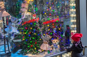 VITRINES DE NOEL DES GRANDS MAGASINS, PRINTEMPS-HAUSSMANN, 9 EME ARRONDISSEMENT, PARIS (75), ILE-DE-FRANCE, FRANCE 