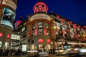 ILLUMINATION DES GRANDS MAGASINS SUR LES GRANDS BOULEVARDS, LE PRINTEMPS-HAUSSMANN, 9 EME ARRONDISSEMENT, PARIS (75), ILE-DE-FRANCE, FRANCE 