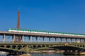 METRO PONT DE BIR-HAKEIM, 16 EME ARRONDISSEMENT, PARIS (75), ILE-DE-FRANCE, FRANCE 