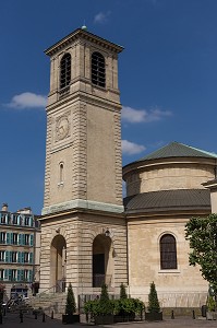 CLOCHER DE L' EGLISE SAINT-GERMAIN, ELEVEE AU 19 EME SIECLE DANS UN STYLE NEOCLASSIQUE INSPIRE DES BASILIQUES PALEOCHRETIENNES, PLACE DE L'ABBE DE PORCARO, SAINT-GERMAIN-EN-LAYE, YVELINES (78), FRANCE 