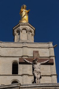 CATHEDRALE NOTRE DAME DES DOMS D'AVIGNON, VILLE D'AVIGNON APPELEE CITE DES PAPES, VAUCLUSE (84), FRANCE 