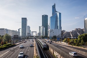 AVENUE CHARLES DE GAULLE, NEUILLY-SUR-SEINE ET QUARTIER DE LA DEFENSE, HAUTS-DE-SEINE (92), FRANCE 