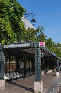 ILLUSTRATION NEUILLY-SUR-SEINE, HAUTS-DE-SEINE (92), ILE-DE-FRANCE, FRANCE 