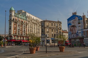 IMMEUBLES, PLACE DE LA CROIX DE CHAVAUX, MONTREUIL-SOUS-BOIS, SEINE-SAINT-DENIS (93), ILE-DE-FRANCE, FRANCE 