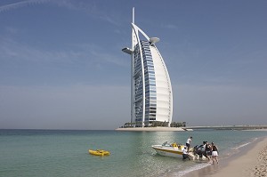 VUE SUR L'HOTEL BURJ AL ARAB, PLAGE DE JUMEIRAH, HOTEL, JUMEIRAH HOTELS, DUBAI, EMIRATS ARABES UNIS 