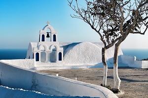 SANTORIN, JOYAU DES CYCLADES, GRECE 