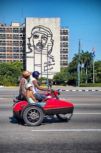 REPRESENTATION MURALE DU CHE, ERNESTO GUEVARA, SUR LA PLACE DE LA REVOLUTION, PLAZA DE LA REVOLUCION, LA HAVANE, CUBA, CARAIBES 