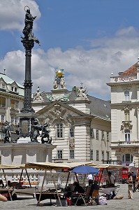 BROCANTE, MARCHE AU PUCE, PLATZ AM HOF, VIENNE, AUTRICHE 