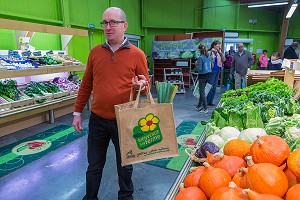 BIENVENUE A LA FERME, PRODUITS FERMIERS ET ARTISANAUX, CAEN, (14) CALVADOS, BASSE NORMANDIE, FRANCE 