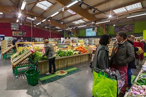 BIENVENUE A LA FERME, PRODUITS FERMIERS ET ARTISANAUX, CAEN, (14) CALVADOS, BASSE NORMANDIE, FRANCE 