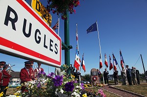 CEREMONIE DE COMMEMORATION DE LA LIBERATION, SECONDE GUERRE MONDIALE, RUGLES, EURE (27), HAUTE-NORMANDIE, FRANCE, EUROPE 