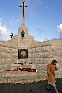 CIMETIERE MILITAIRE BRITANNIQUE, TOMBES DES COMBATTANTS MORTS LORS DE LA PREMIERE GUERRE MONDIALE (1914-1918) YPRES (IEPER), BELGIQUE, FLANDRES, BELGIQUE, EUROPE 