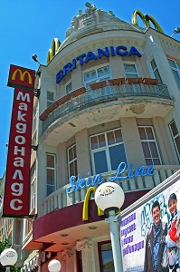 RESTAURANT MAC DONALD'S, VARNA, MER NOIRE, BULGARIE, EUROPE 