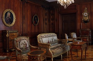 SALLE DU CONSEIL D'ETAT, MUSEE D'ART ET D'HISTOIRE, GENEVE, SUISSE 
