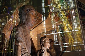 LA VIERGE EN MAJESTE, SALLE DU MOYEN AGE, MUSEE D'ART ET D'HISTOIRE, GENEVE, SUISSE 