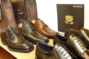 MAGASIN DE CHAUSSURES SUISSES 'NAVYBOOT', GENEVE, SUISSE 