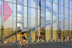 ARCHITECTURE, 'BAND DES BUNDES', LE RUBAN FEDERAL OU DE NOMBREUSES INSTITUTIONS FEDERALES ONT ELU DOMICILE, BERLIN, ALLEMAGNE 