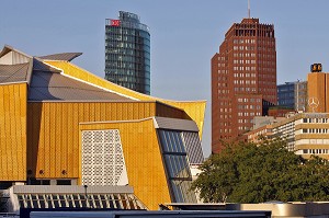 LA PHILHARMONIE ET LA SALLE DE MUSIQUE DE CHAMBRE BERLINER PHILHARMONIKER ET KAMMERMUSIKSAAL, BUILDINGS DE LA POTSDAMER PLATZ,, BERLIN, ALLEMAGNE 