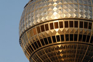 TOUR DE TELEVISION, FERNSEHTURM, ALEXANDERPLATZ, EDIFIEE EN 1969 PAR FRITZ DIETER ET GUNTER FRANKE, 368 M  DE HAUT, BERLIN, ALLEMAGNE 