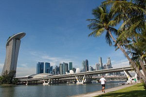 ILLUSTRATION SUR SINGAPOUR, REPUBLIQUE DE SINGAPOUR 