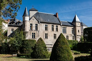 VUE GENERALE DE LA MAISON DU BAILLIAGE OU CASTEL FRANC, VESTIGE DE L'ANCIEN CHATEAU DE VICHY, VICHY, ALLIER, REGION AUVERGNE-RHONE-ALPES, FRANCE 