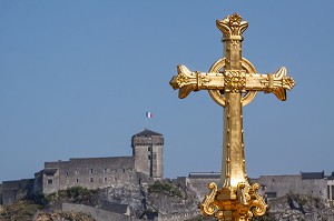 PELERINAGE DE LOURDES, HAUTES-PYRENEES, FRANCE 