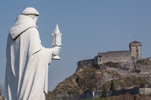 PELERINAGE DE LOURDES, HAUTES-PYRENEES, FRANCE 