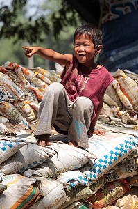 FLEUVE SAPHAN ET INONDATIONS, THAILANDE, ASIE 