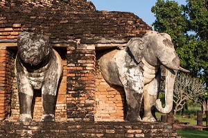 PARC HISTORIQUE DE SUKHOTHAI, THAILANDE, ASIE 