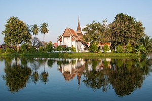 PARC HISTORIQUE DE SUKHOTHAI, THAILANDE, ASIE 